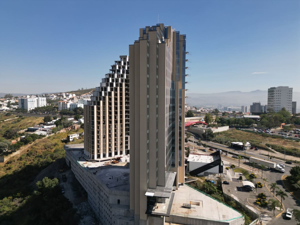 LEVEL_Oficinas Corporativas de Lujo